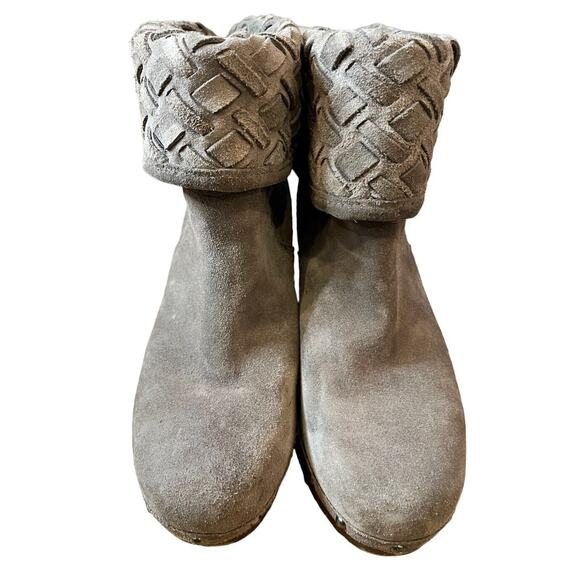 UGG Lynnea Arroyo Weave Chestnut Bootie Size 9 Beige Suede 2 Ways To Wear - Picture 5 of 12